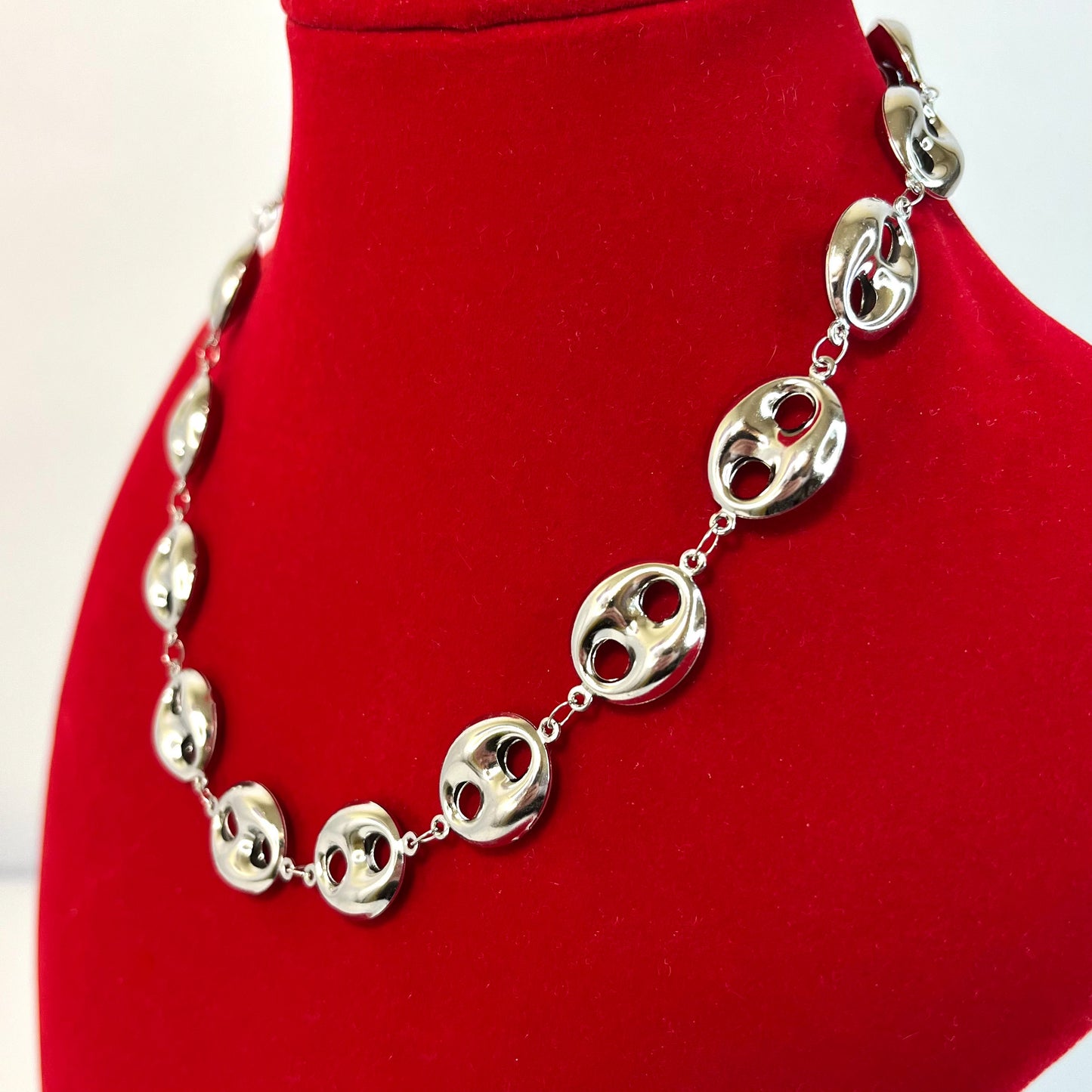 Collana bottone