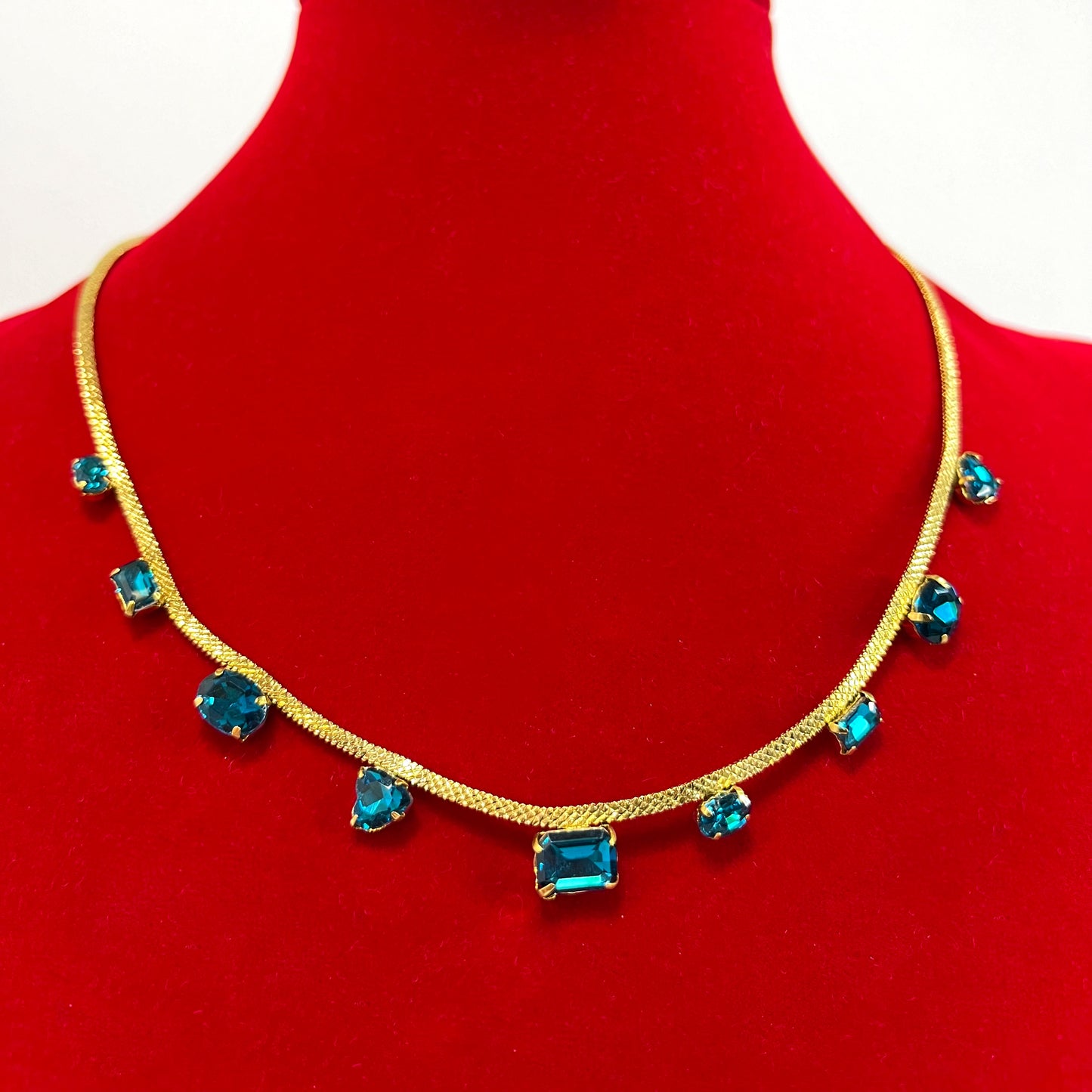 Collana Black Moon