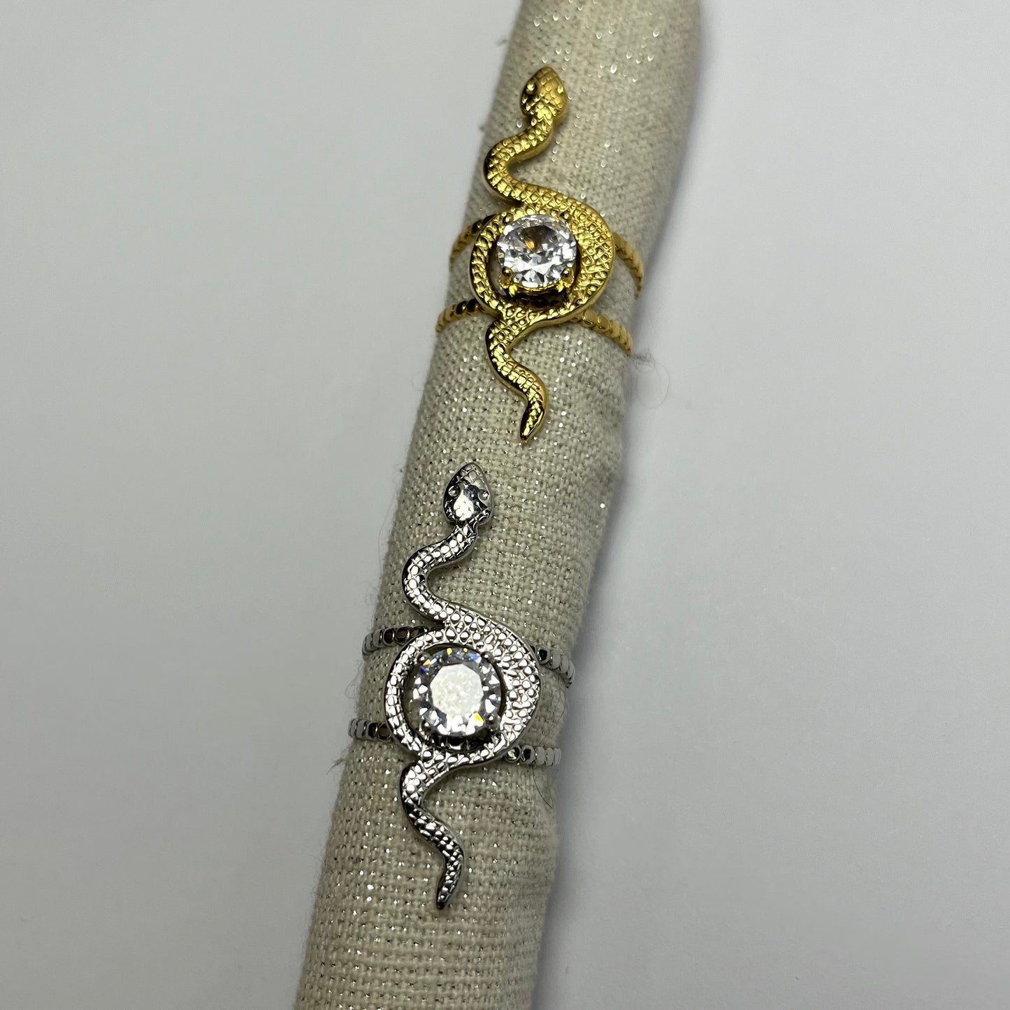 Anello Serpente e punto luce