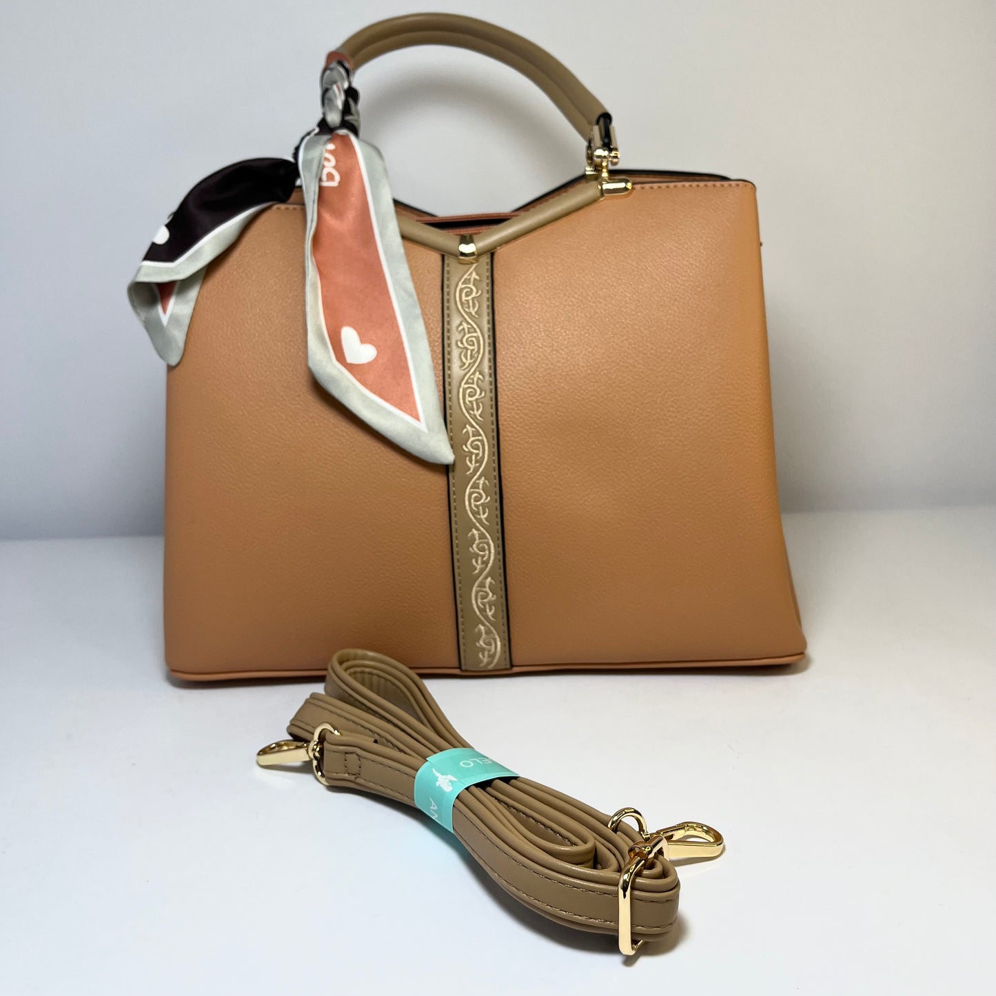 Borsa Lola